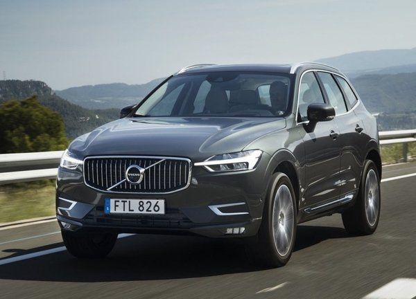 Volvo-XC60-2018-1280-13.jpg