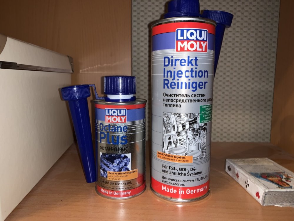 Карты, жижи и трусы)))