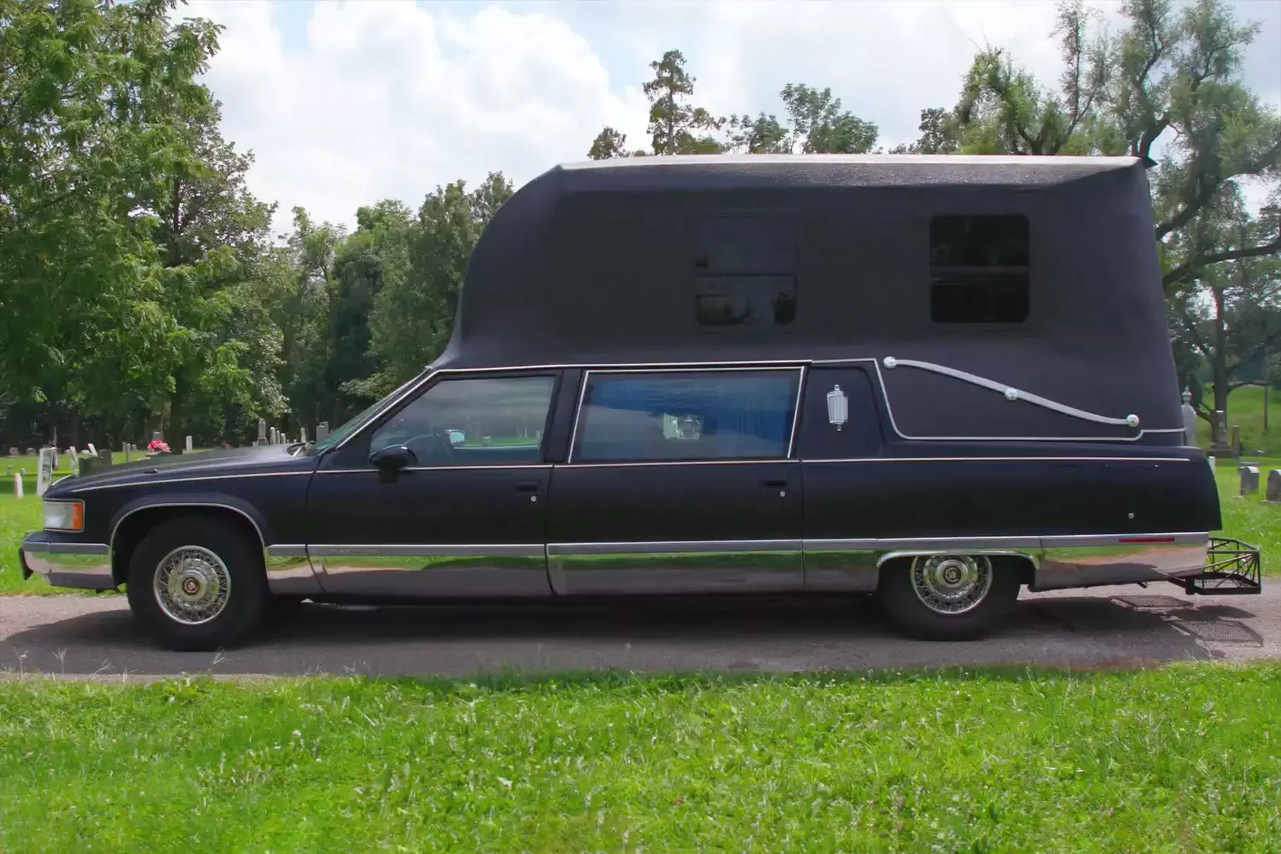 Cadillac Hearse 1999