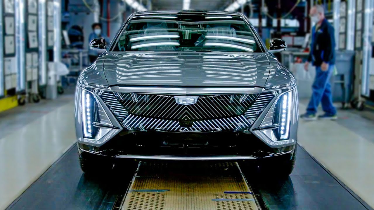 2023 Cadillac Lyriq