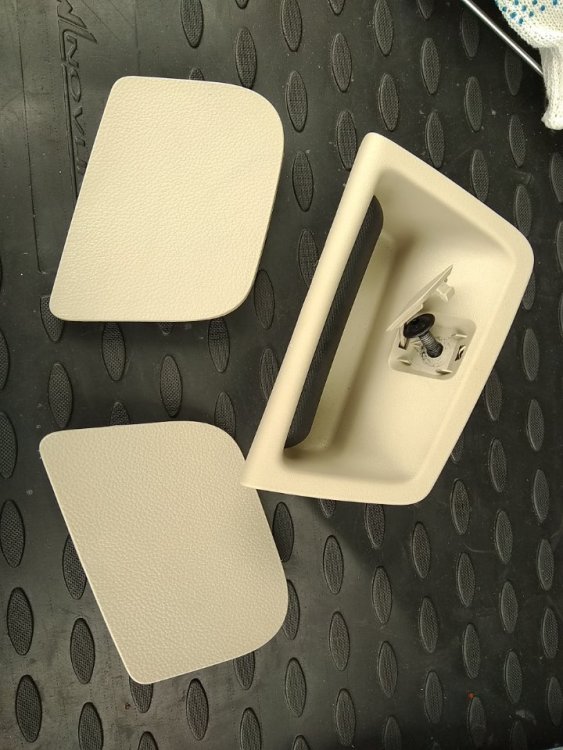 Сняли пластиковые элементы.jpg